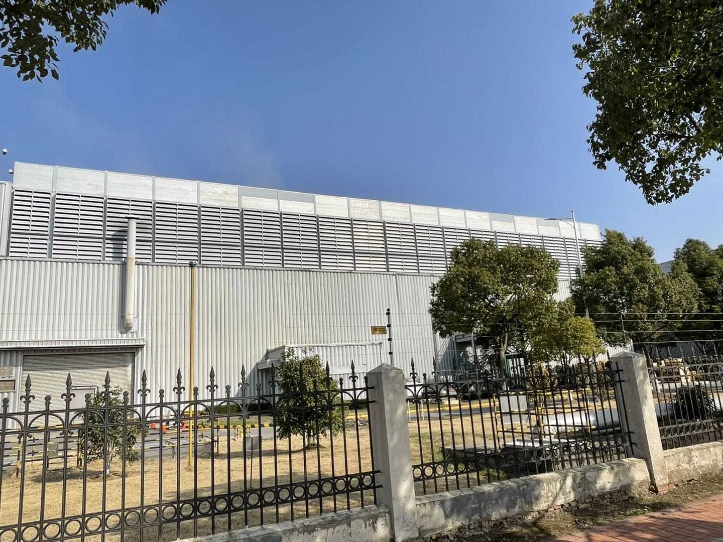 苏州三星半导体工厂冷却塔噪音治理工程（消声百叶项目）